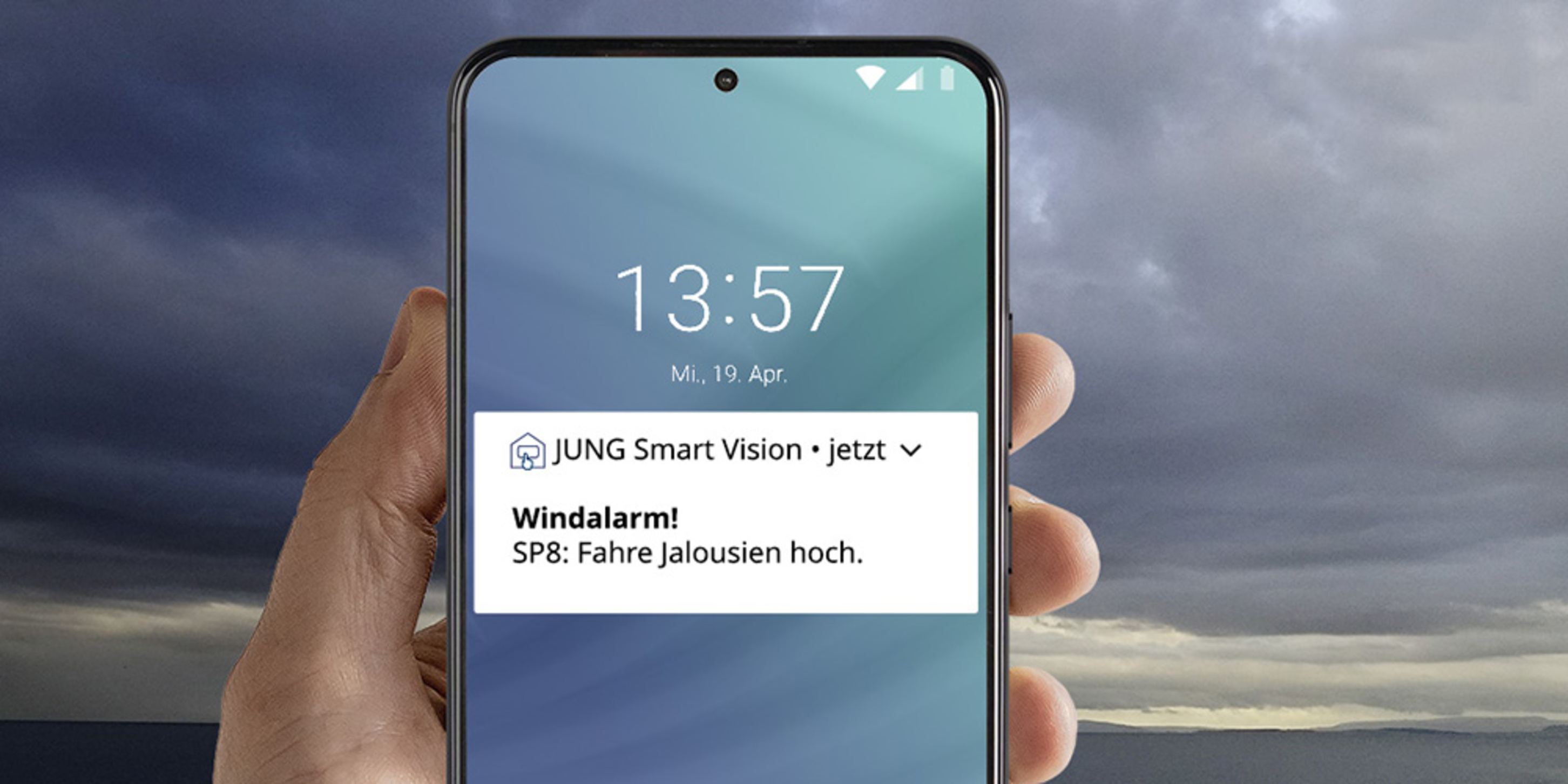 JUNG Smart Panel 8 bei Bernd Comes - Fachbetrieb für Gebäudetechnik in Münstermaifeld